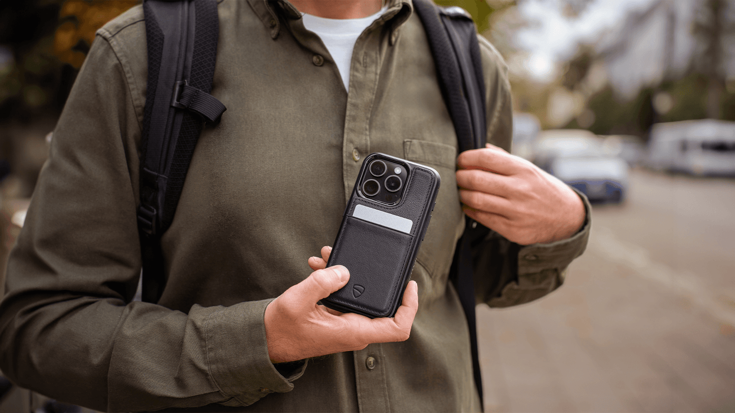 Premium iPhone 16 Pro Cover