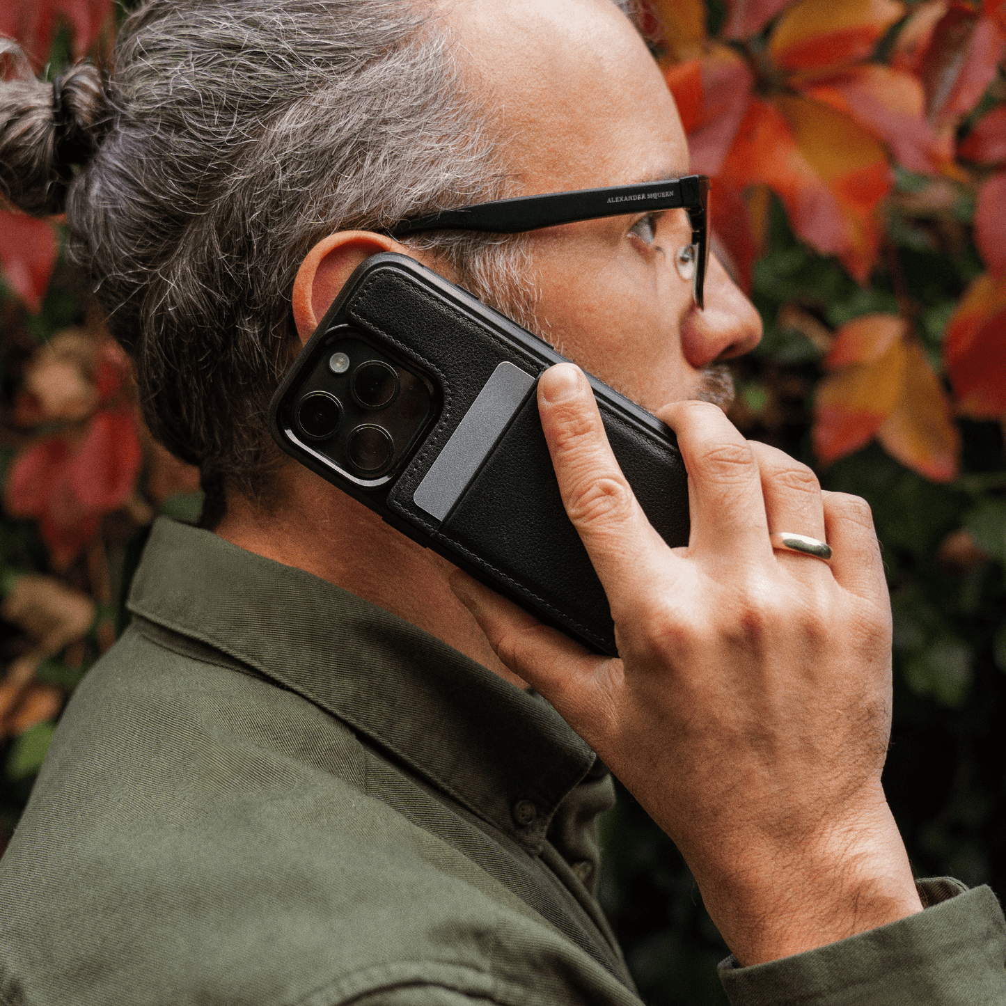 iPhone 15 Leather Shield